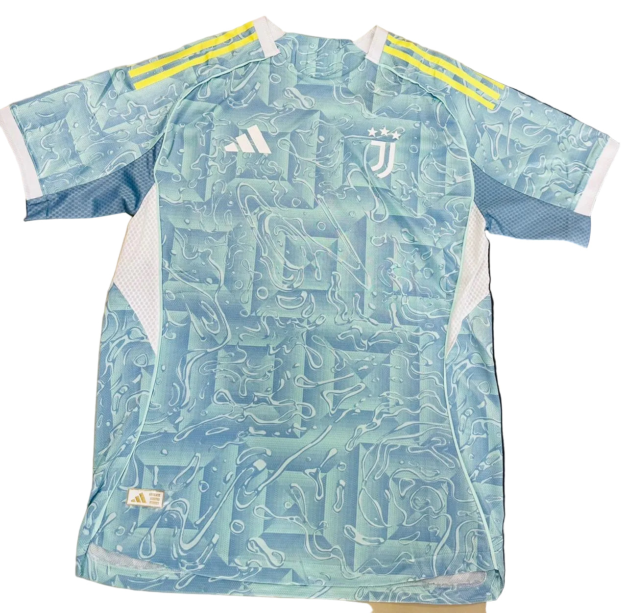 Juventus Away Shirt 2025/2026 Adults