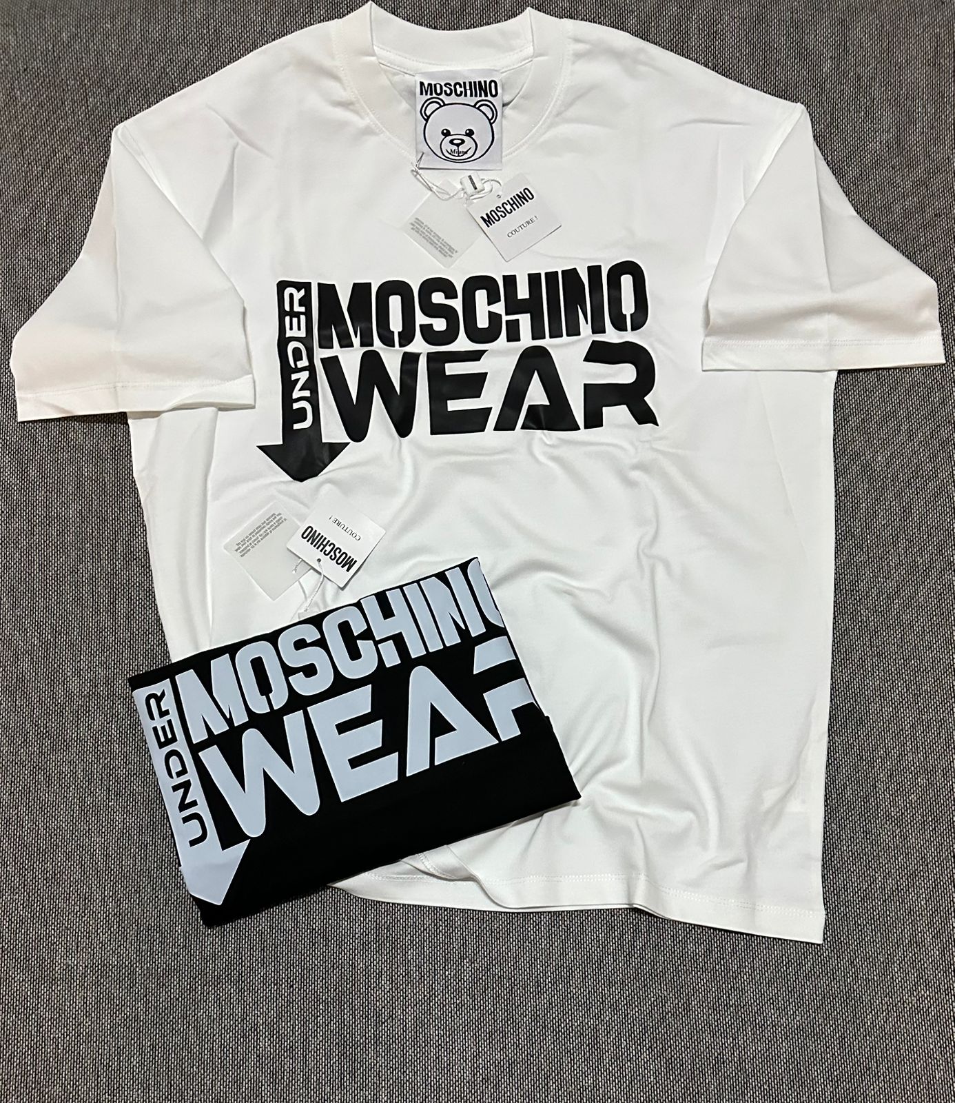 Overbranded Label Men's T-shirt